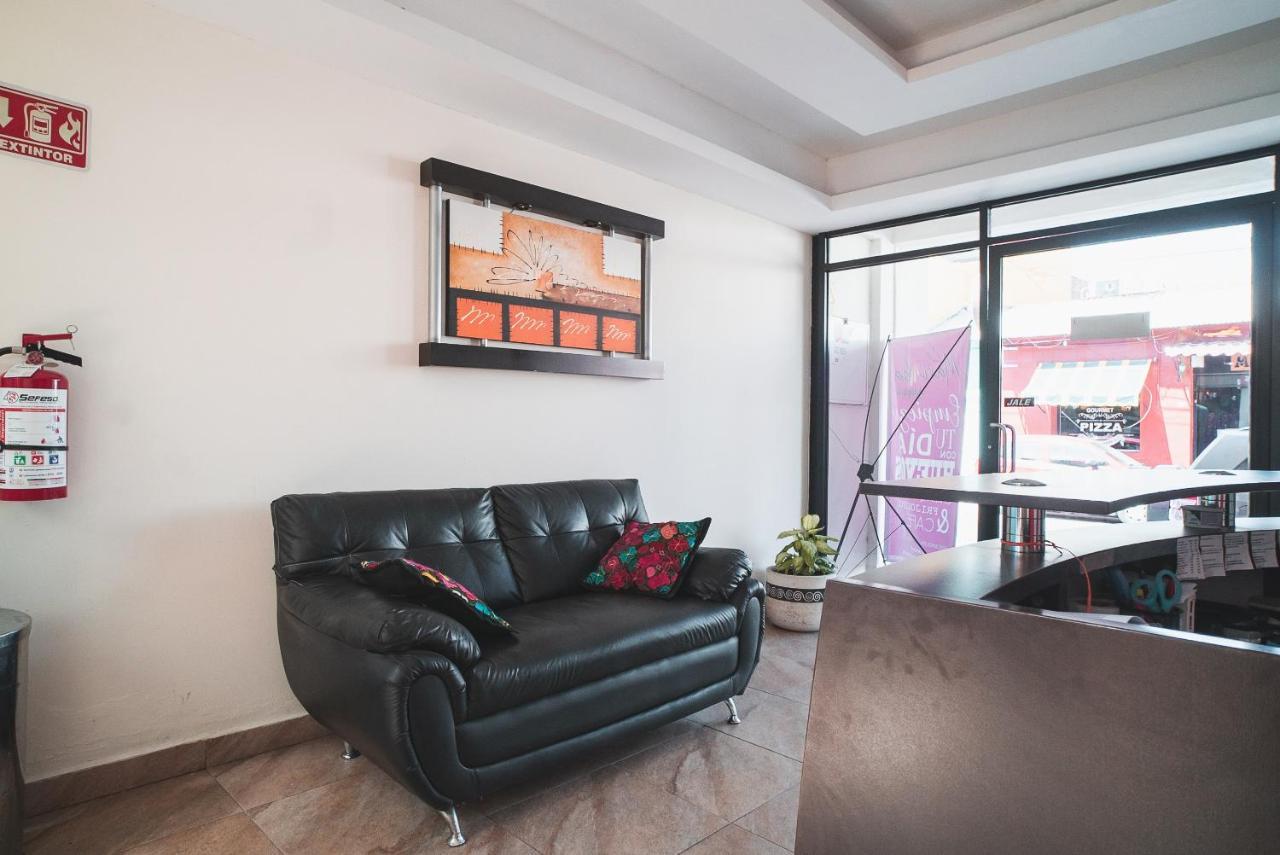 Oyo Hotel Home Express Tuxtla Gutierrez Bagian luar foto